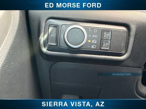 Used 2022 Ford Explorer XLT RWD image 28