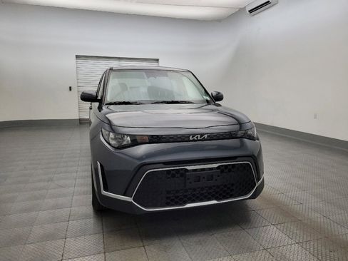 Used 2025 Kia Soul LX image 14
