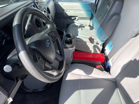 Used 2023 Ford E-350 and Econoline 350 Super Duty w/ Power Windows & Locks Group RWD image 18