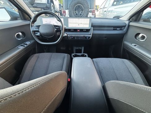 Used 2024 Hyundai Ioniq 5 SEL image 19