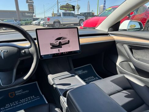 Used 2023 Tesla Model 3 Standard Range RWD image 18