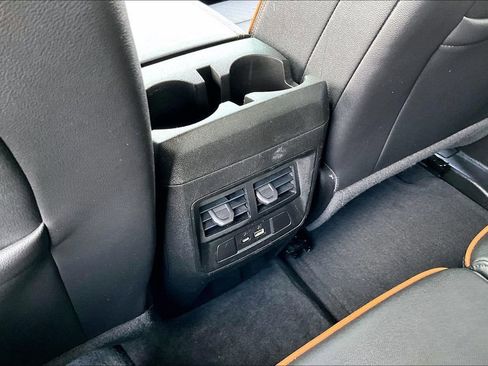 Used 2023 GMC Canyon AT4 w/ AT4 Premium Package AWD/4WD image 31