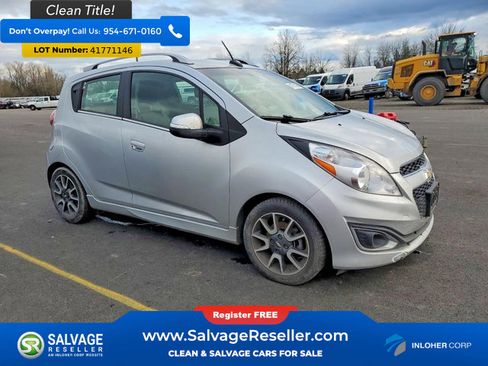 Used 2014 Chevrolet Spark LT image 5
