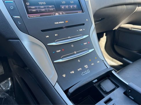 Used 2014 Lincoln MKZ Hybrid w/ Equipment Group 202A Reserve FWD image 37