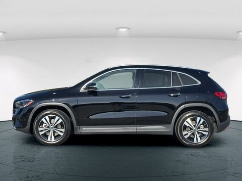 Certified 2026 Mercedes-Benz GLA 250 image 4
