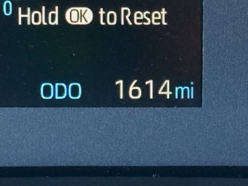 Used 2025 Toyota Corolla LE image 3