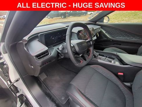 New 2025 Dodge Charger Daytona R/T w/ Quick Order Package 25M R/T AWD/4WD image 29
