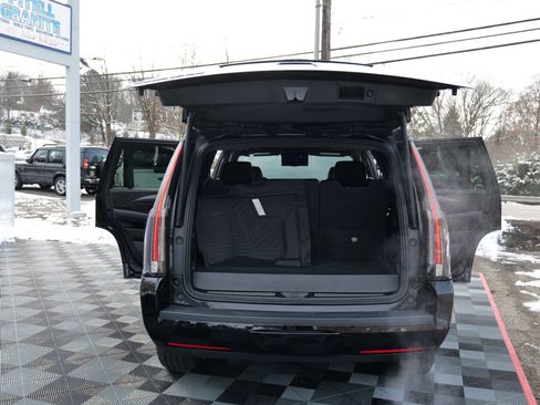 Used 2020 Cadillac Escalade Platinum image 60