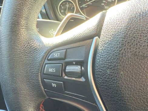 Used 2018 BMW 330e RWD image 20
