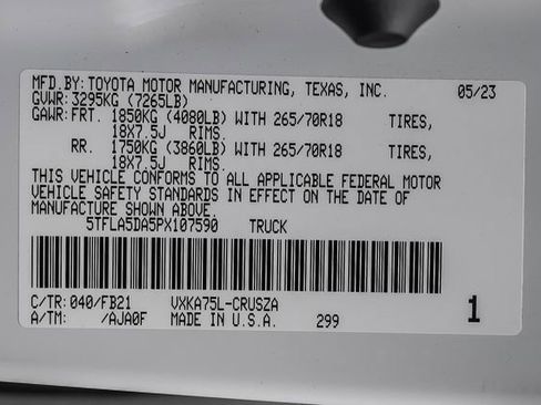 Used 2023 Toyota Tundra SR5 w/ SR5 Convenience Package AWD/4WD image 29