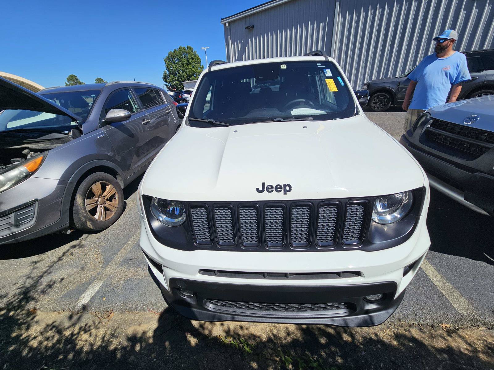 Used 2022 Jeep Renegade Altitude AWD/4WD image 4