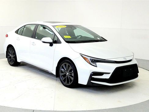 Certified 2023 Toyota Corolla SE image 7