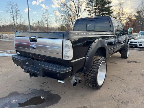 Used 2014 Ford F350 Platinum w/ Platinum Package image 5