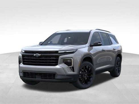 New 2026 Chevrolet Traverse LT w/ Midnight/Sport Edition AWD/4WD image 6