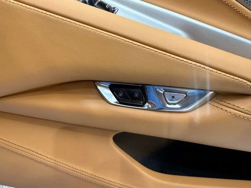 Used 2022 Chevrolet Corvette Stingray Premium Cpe w/ Z51 Performance Package image 18