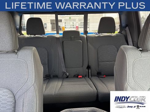 New 2026 RAM 1500 4x4 Crew Cab image 14