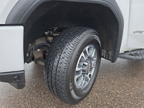 Certified 2022 GMC Sierra 3500 AT4 w/ Gooseneck/5TH Wheel Package image 31