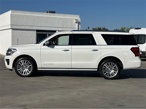 Used 2023 Ford Expedition Max Platinum image 42