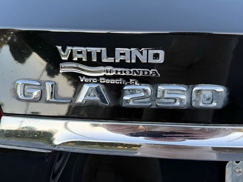 Used 2015 Mercedes-Benz GLA 250 image 33