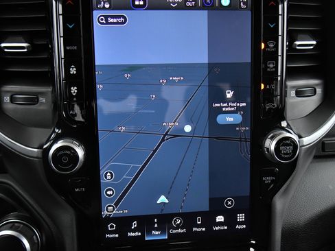 Used 2024 RAM 2500 Big Horn w/ Night Edition image 24