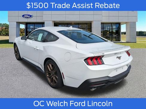 New 2025 Ford Mustang Premium image 7