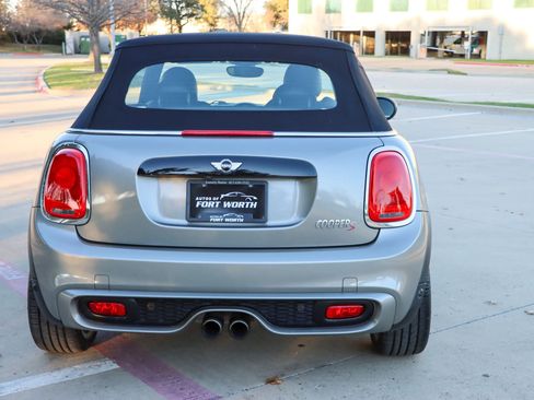 Used 2017 MINI Cooper S image 15