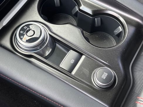 Used 2025 Ford Explorer ST image 29