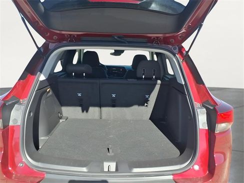 Used 2024 Chevrolet TrailBlazer LT w/ LT Cold Weather Package image 27