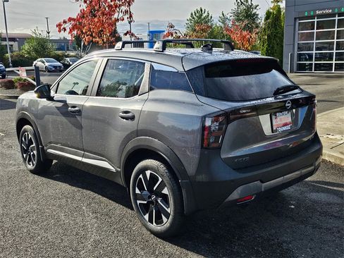 New 2026 Nissan Kicks SV w/ Cold Weather Package image 4