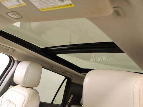 Used 2019 Ford Expedition Limited w/ Equipment Group 302A image 19