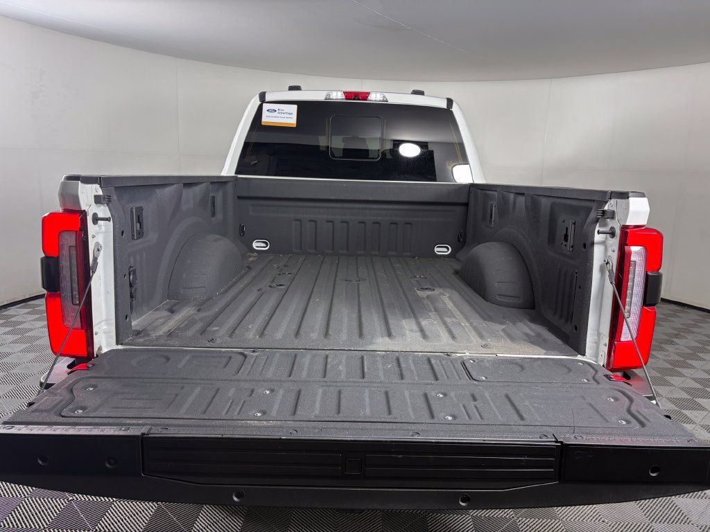 Certified 2023 Ford F250 Limited AWD/4WD image 33