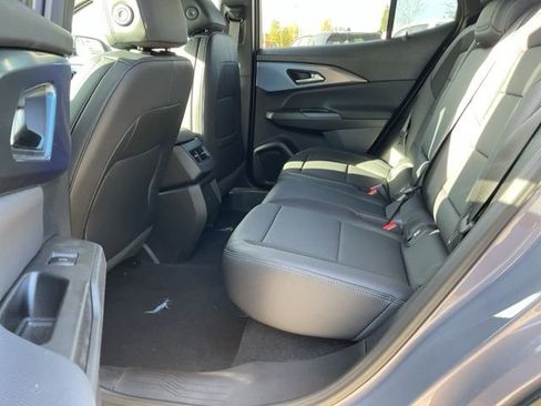 New 2026 Chevrolet Equinox EV LT image 15