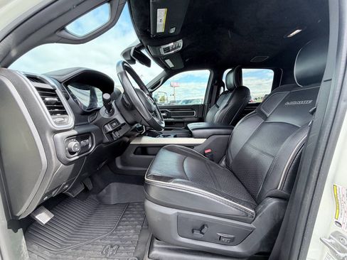 Used 2019 RAM 3500 Laramie image 20