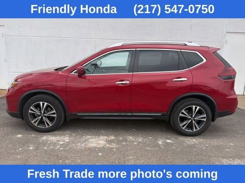 Used 2017 Nissan Rogue SL w/ SL Premium Package AWD/4WD image 4