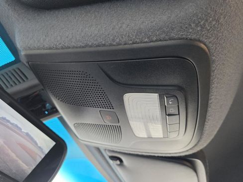 Used 2019 Mercedes-Benz Sprinter 144 image 20