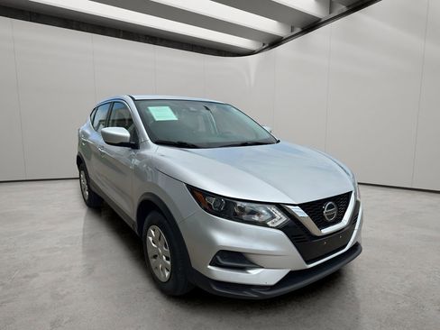 Used 2020 Nissan Rogue Sport S FWD image 7