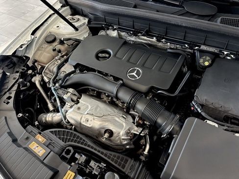 Certified 2021 Mercedes-Benz GLB 250 image 38