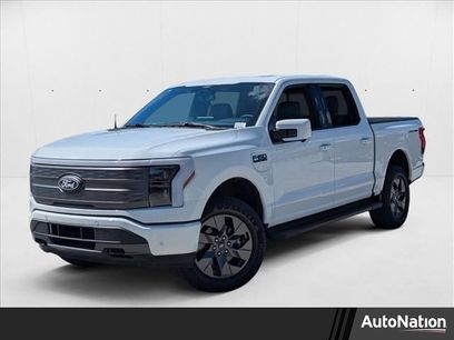 New 2025 Ford F150 Lightning Lariat