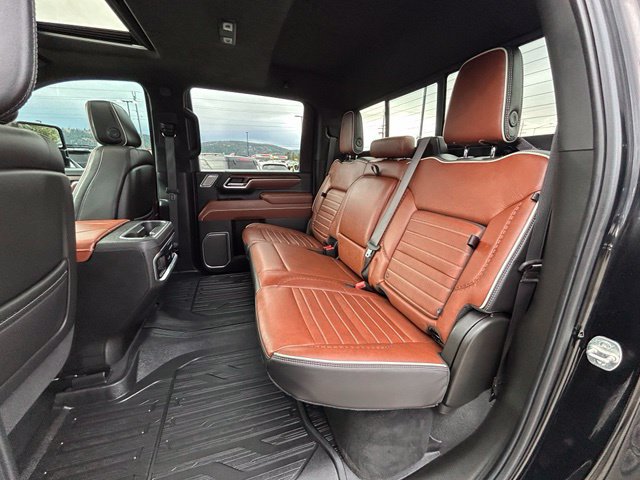 Used 2025 GMC Sierra 3500 Denali Ultimate AWD/4WD image 44