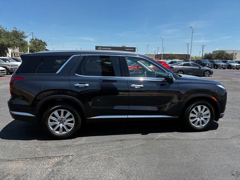 Certified 2025 Hyundai Palisade SEL FWD image 6