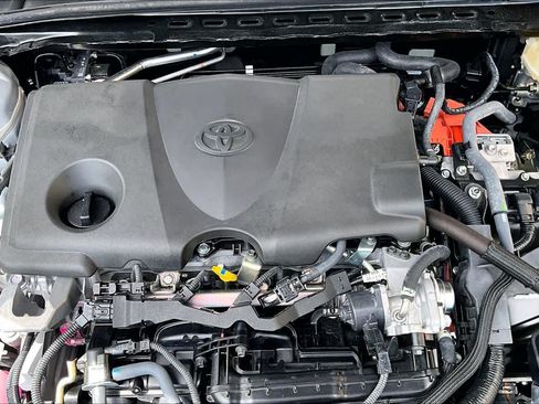 Certified 2025 Toyota Camry LE w/ Convenience Package FWD image 33