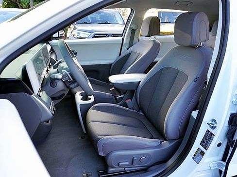 Certified 2024 Hyundai Ioniq 5 SEL image 16