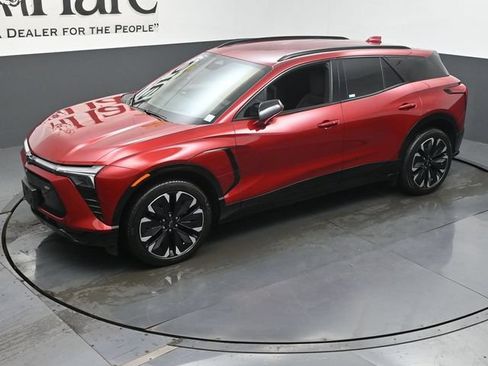 Certified 2024 Chevrolet Blazer EV RS AWD/4WD image 45