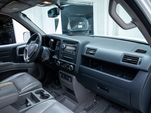 Used 2014 Honda Ridgeline RTL image 21