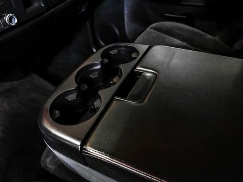 Used 2008 Chevrolet Silverado 2500 LT w/ 1LT Convenience Package image 20