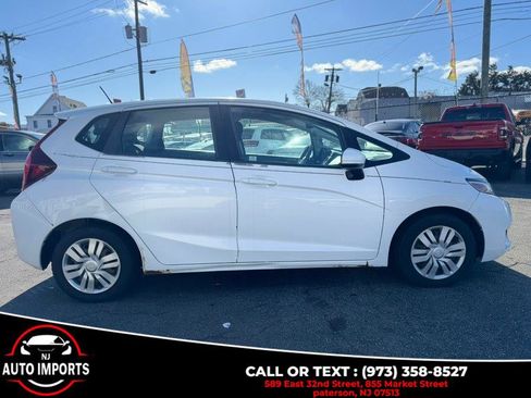 Used 2015 Honda Fit LX image 4