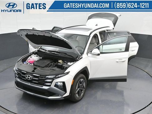 New 2025 Hyundai Tucson SEL image 48