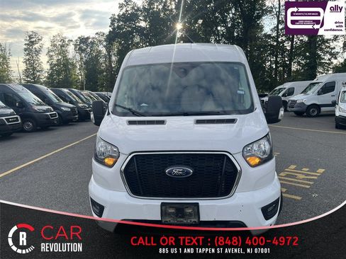 Used 2024 Ford Transit 350 XLT RWD image 3