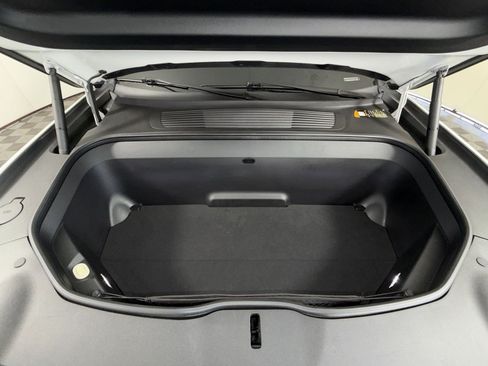Used 2022 Rivian R1S Launch Edition AWD/4WD image 29