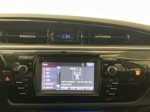 Used 2015 Toyota Corolla S image 10